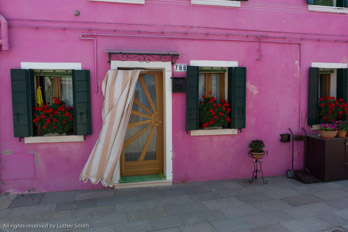 colorful house photograph